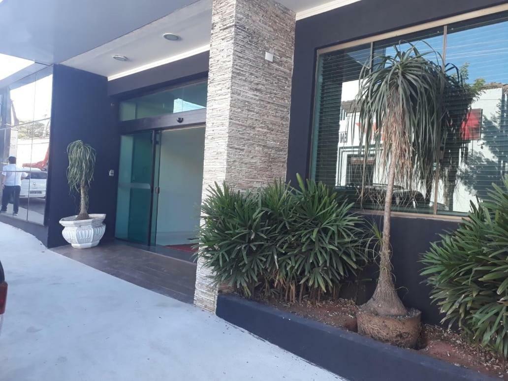 Hotel E Restaurante Canta Galo Jacarezinho エクステリア 写真